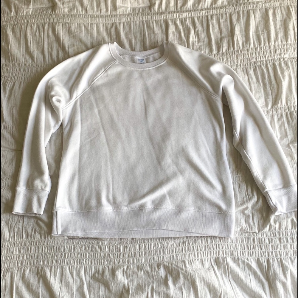 TIME & TRU White Crew Neck Sweatshirt Women’s Medium